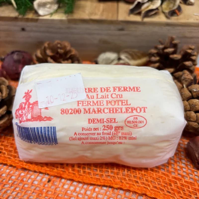 LE BEURRE 1/2 SEL AU LAIT CRU de l'EARL POTEL - yaourt fermier Mam'zelle Popinette